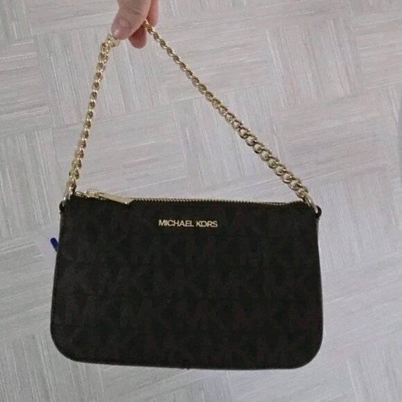 Michael Kors Jet Set Sm MK Chain Pouchette Black W/ Gold. Gift Box Ready! - Picture 3 of 11